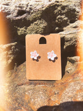 Load image into Gallery viewer, Hibiscus Stud Earrings
