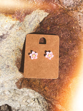 Load image into Gallery viewer, Hibiscus Stud Earrings
